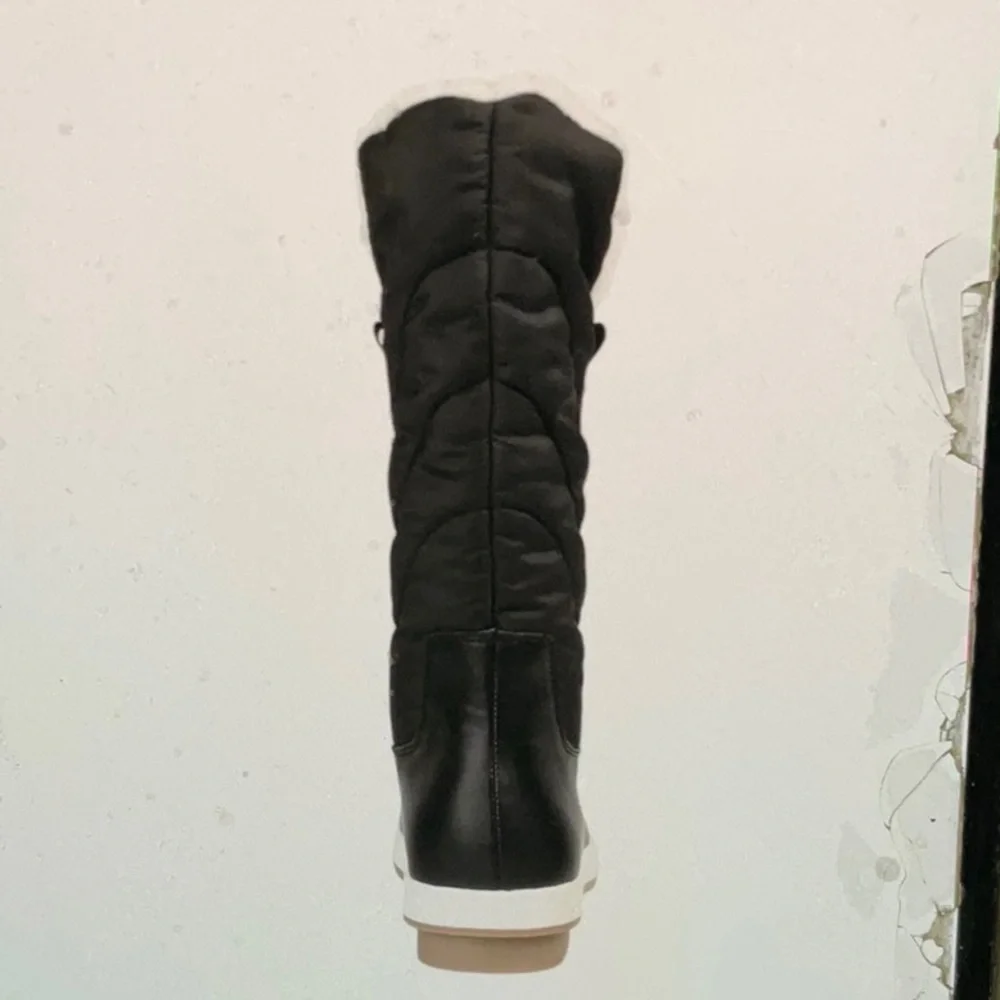 Journee Collection Pippah Winter Weather Black Quilted Winter Boots NIB Size 10 - Picture 5 of 12